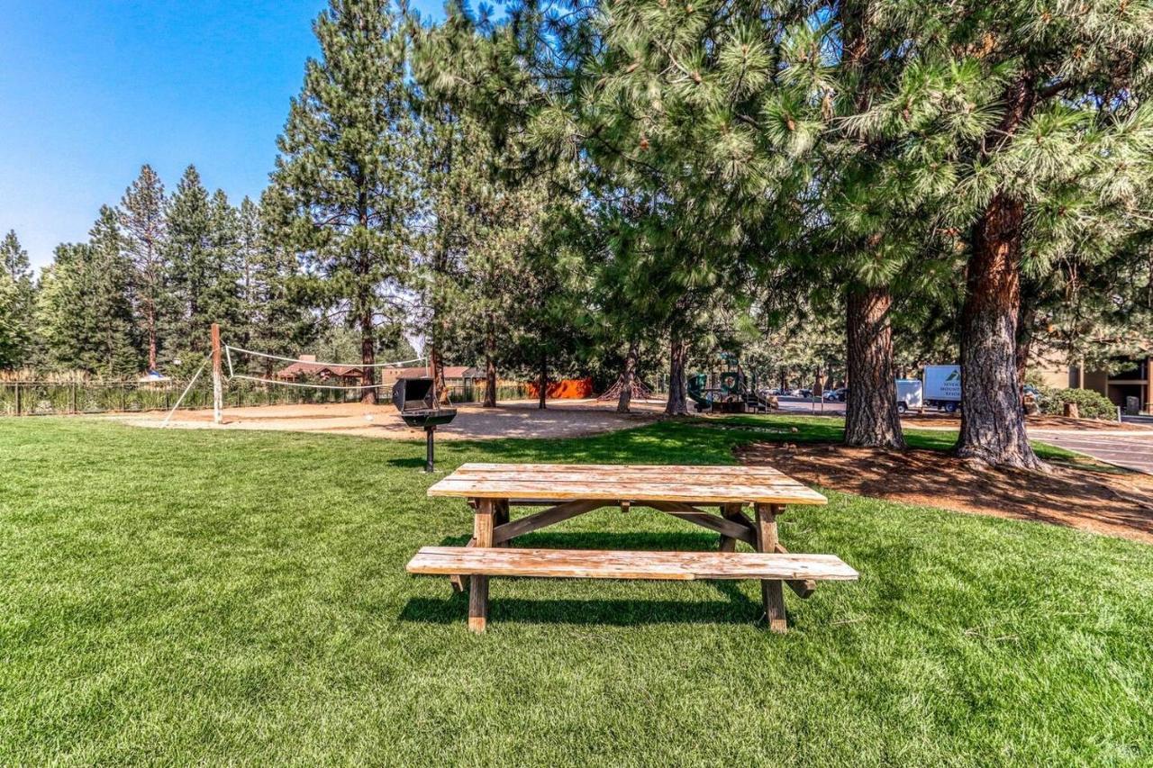 Seventh Mountain Resort Deschutes River Woods Екстер'єр фото